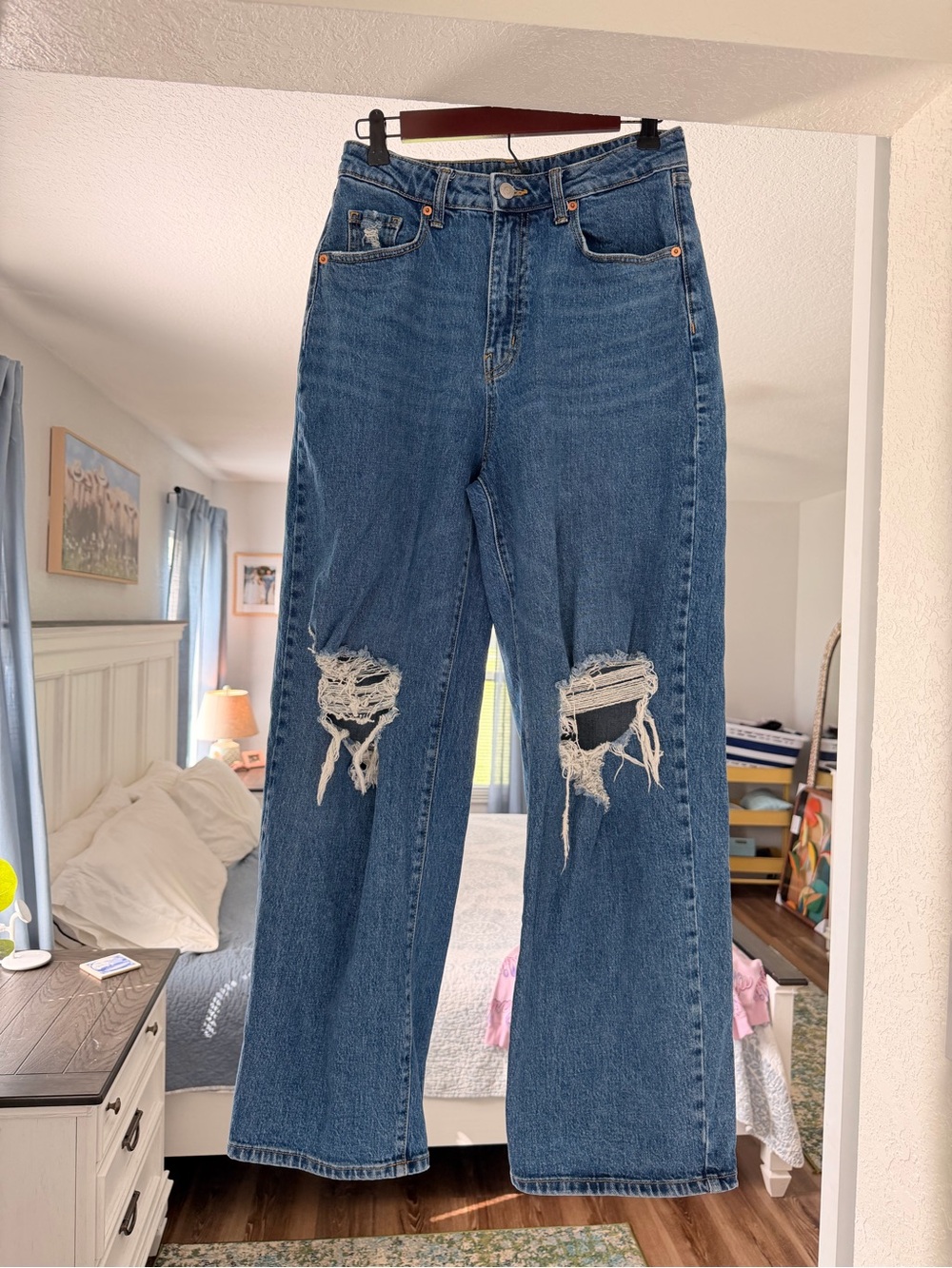Wild Fable Baggy High-Waist Distressed Blue Jeans